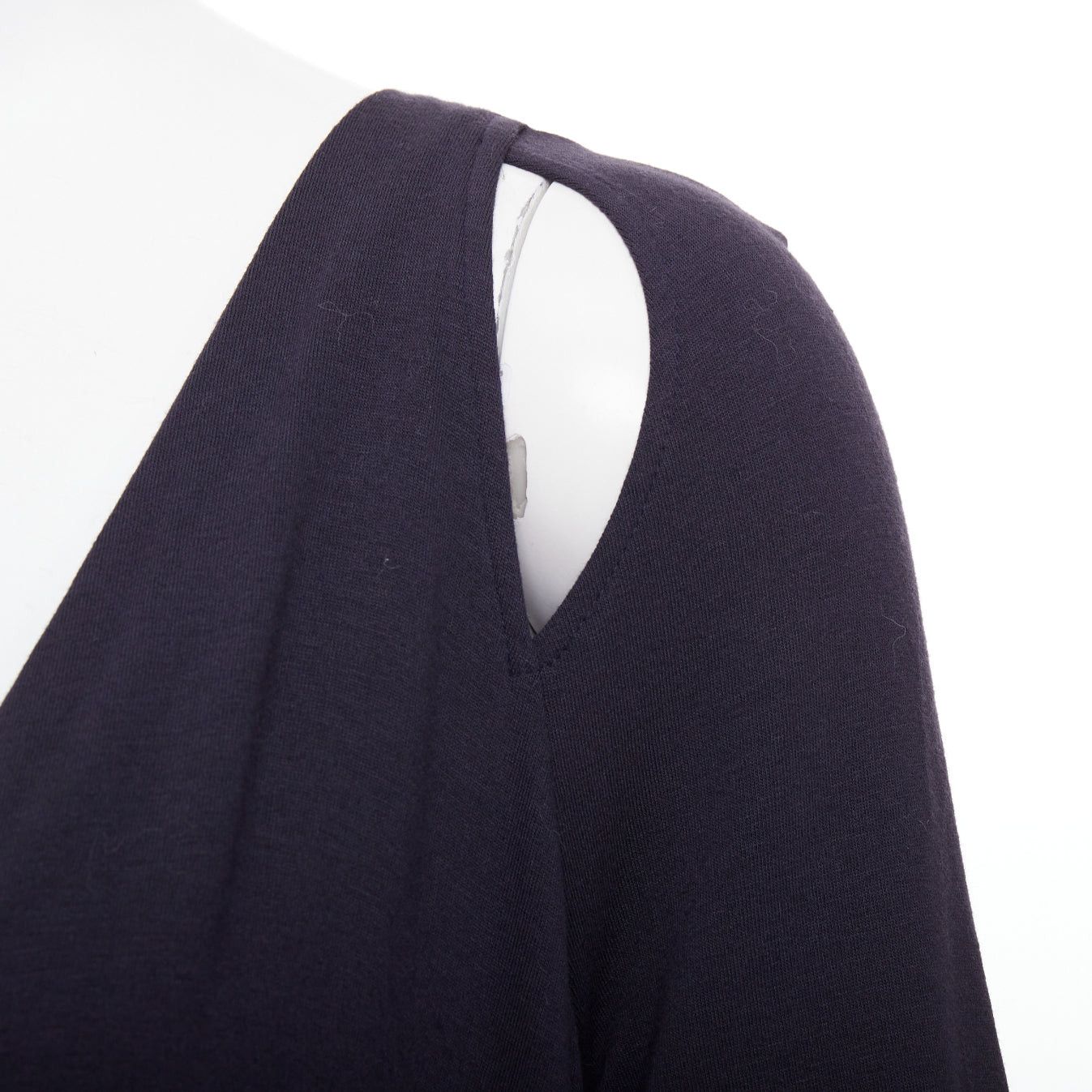 Donna Karan DONNA KARAN charcoal grey cold shoulder plunge V neck long sleeve dress L Size M / US 6-8 / IT 42-44 - 2 Thumbnail