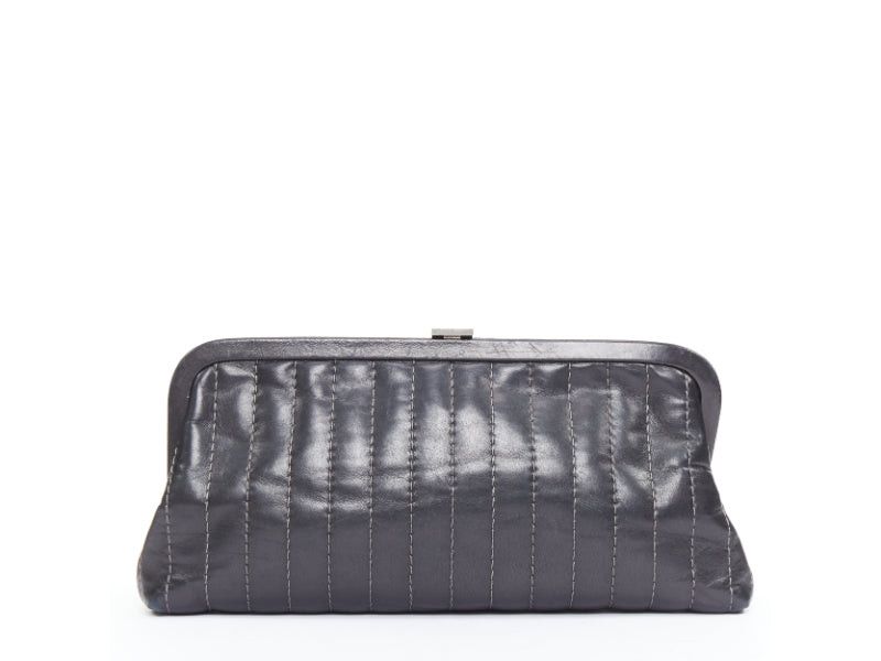 Chanel CHANEL 2005 Mademoiselle Ligne black vertical quilting lambskin kisslock clutch bag Size ONE SIZE - 4 Thumbnail