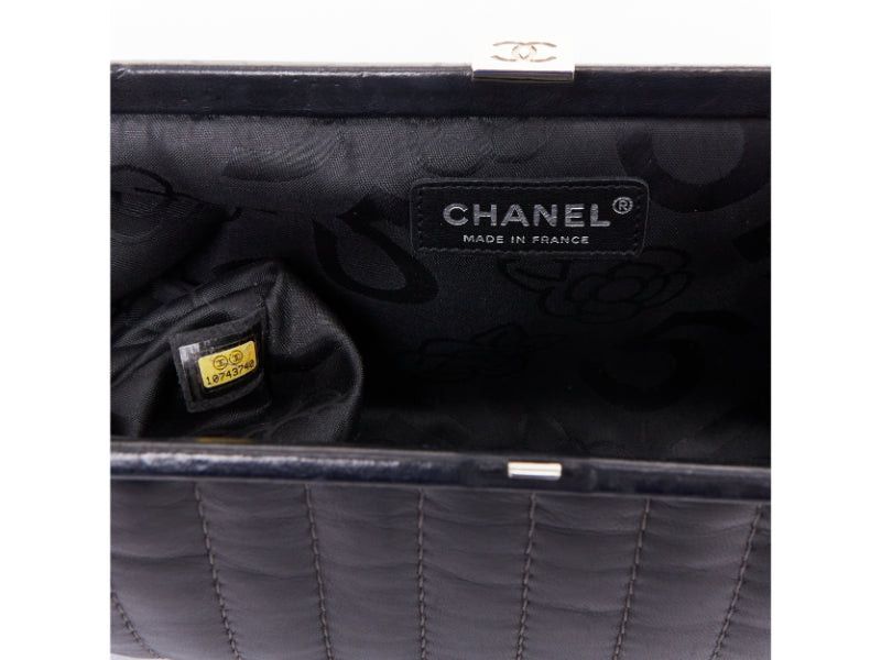 Chanel CHANEL 2005 Mademoiselle Ligne black vertical quilting lambskin kisslock clutch bag Size ONE SIZE - 9 Thumbnail