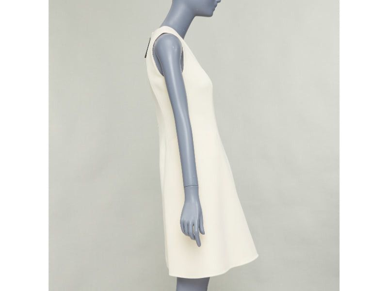 Marni MARNI cream wool curved hip seam pleated crew knee shift dress IT38 XS Size XS / US 0-2 / IT 36-38 - 4 Thumbnail