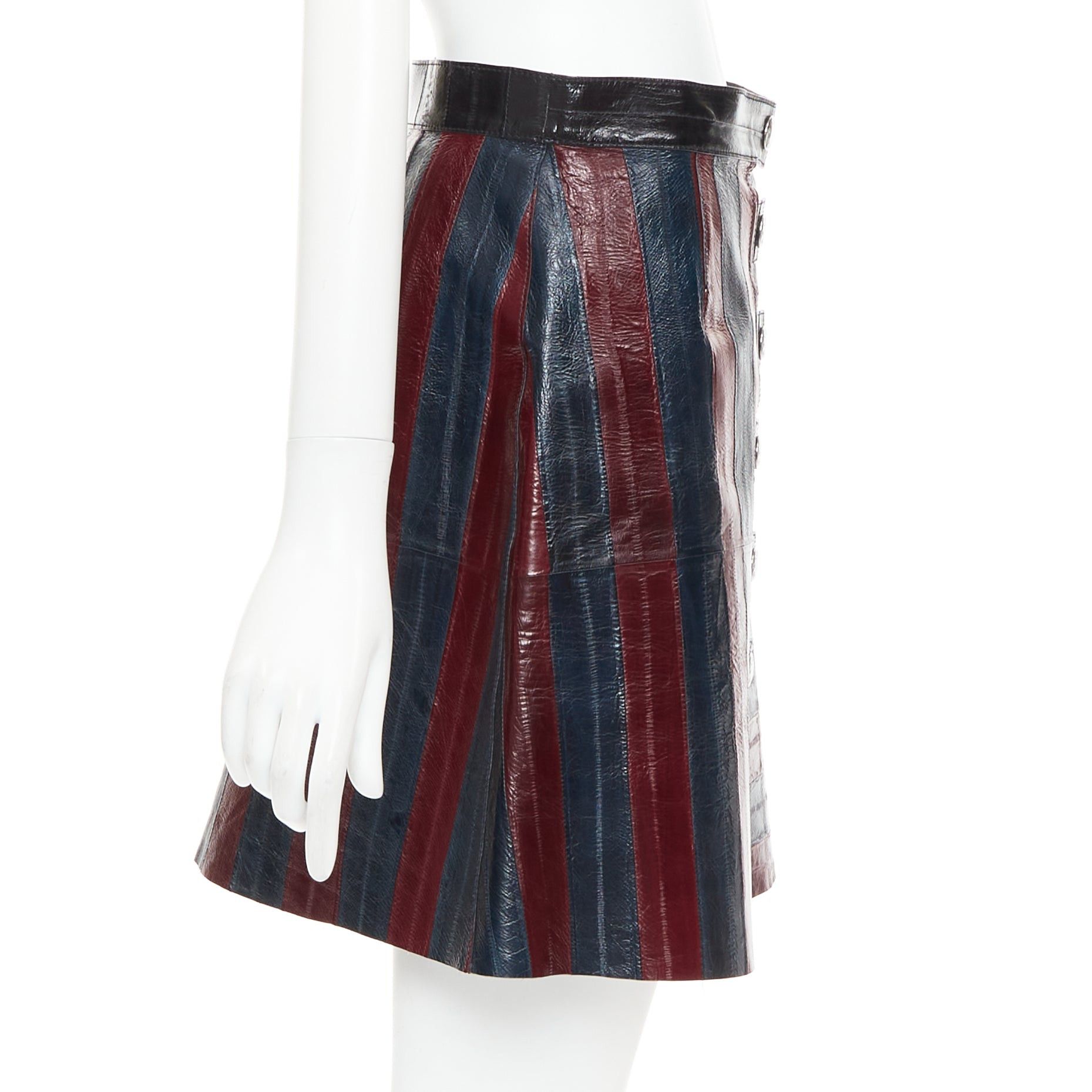 Louis Vuitton LOUIS VUITTON 2015 Runway burgundy navy eel leather patchwork skirt FR38 M Size 28" / US 6 / IT 42 - 4 Thumbnail