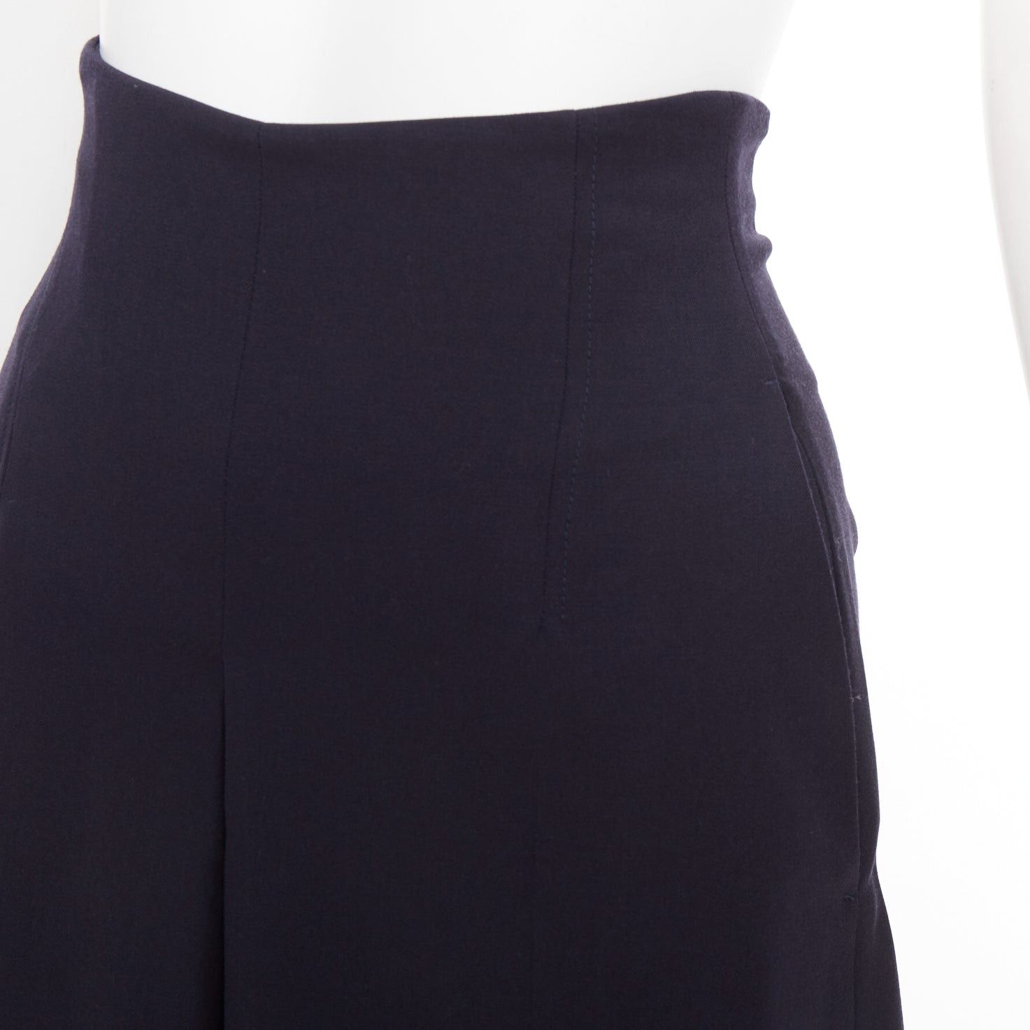 Alexander McQueen ALEXANDER MCQUEEN navy virgin wool box pleat wide leg cropped pants IT34 XXS Size 24" / US 00 / IT 34 - 6 Thumbnail
