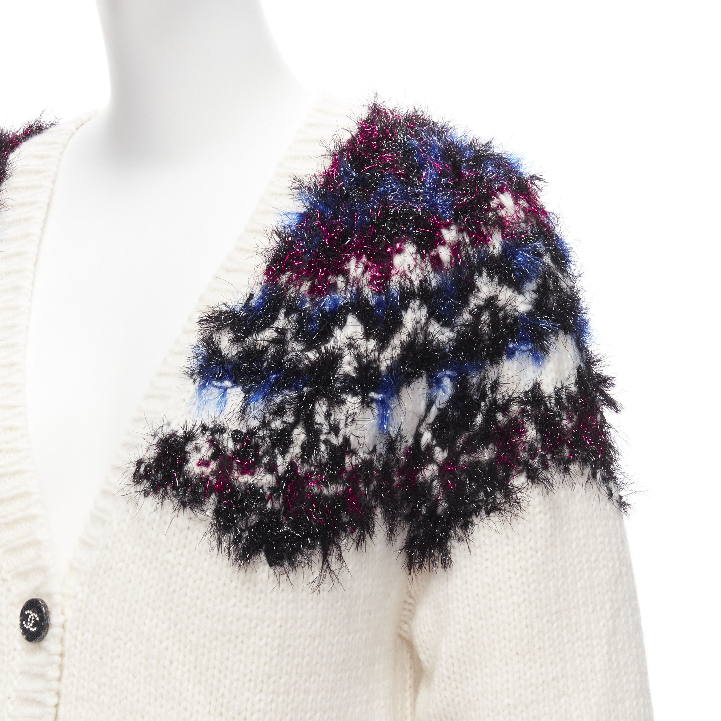 Chanel CHANEL pink blue fluffy lurex cream intarsia crystal CC button cardigan FR36 S Size S / US 4 / IT 40 - 8 Thumbnail