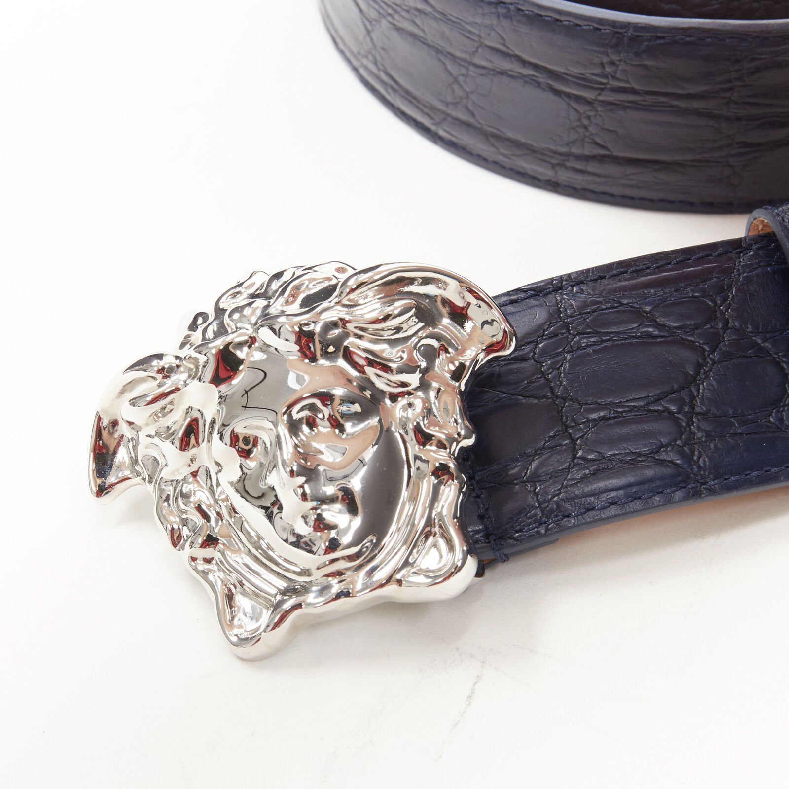 Versace VERSACE $1200 La Medusa silver buckle blue scaled leather belt 110cm 42-46" Size 42 - 5 Thumbnail