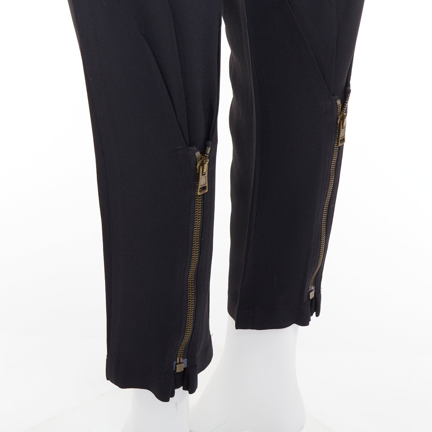 Chloe CHLOE black cady flap pocket bow front paperbag cropped harem trousers Size 26" / US 2 / IT 38 - 7 Thumbnail