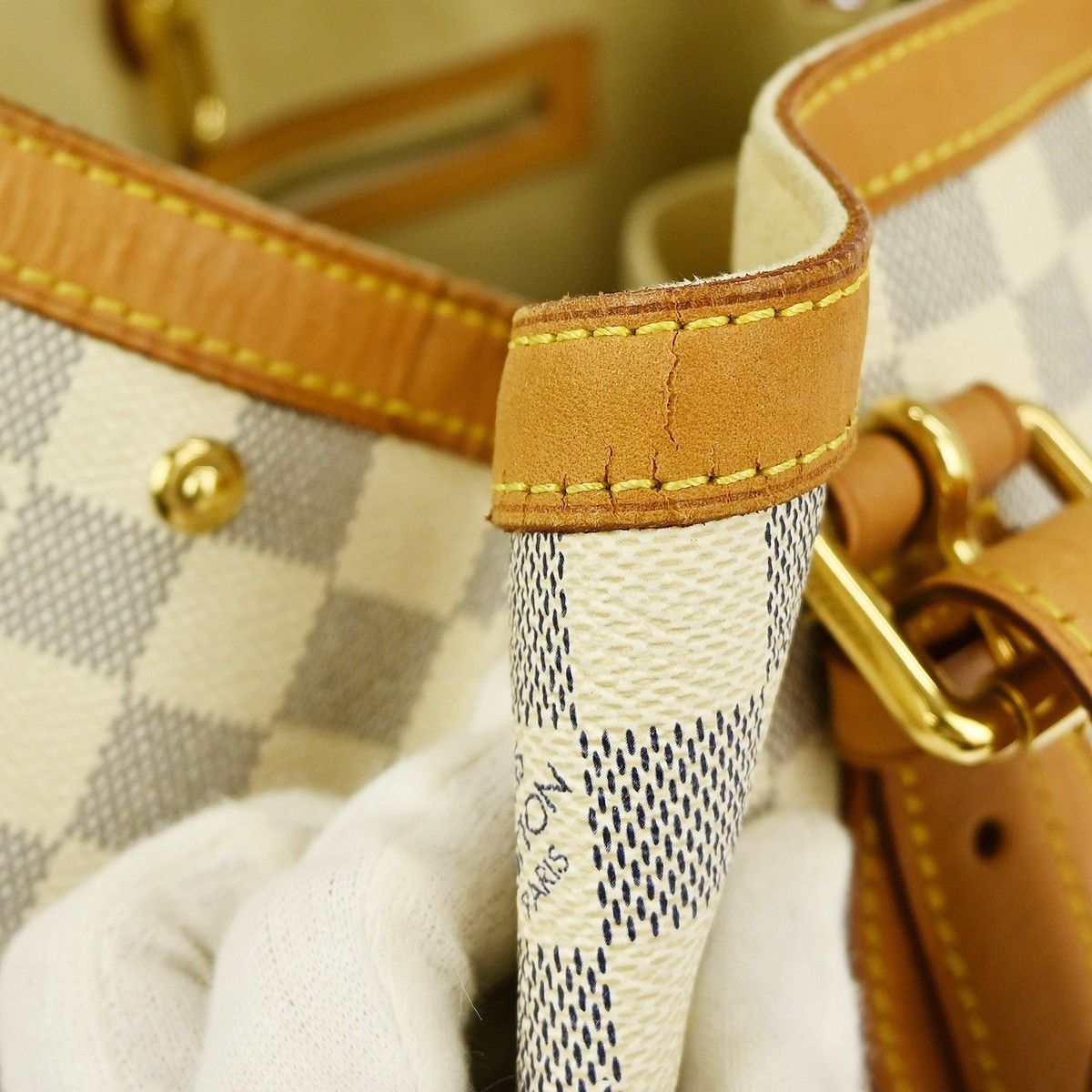 Louis Vuitton Louis Vuitton Hampstead Handbag Damier Size ONE SIZE - 9 Thumbnail