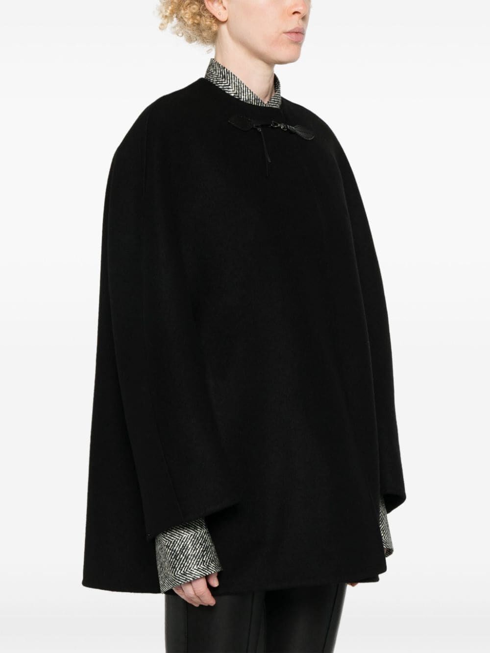 Ermanno Scervino Cape Size M / US 6-8 / IT 42-44 - 4 Thumbnail