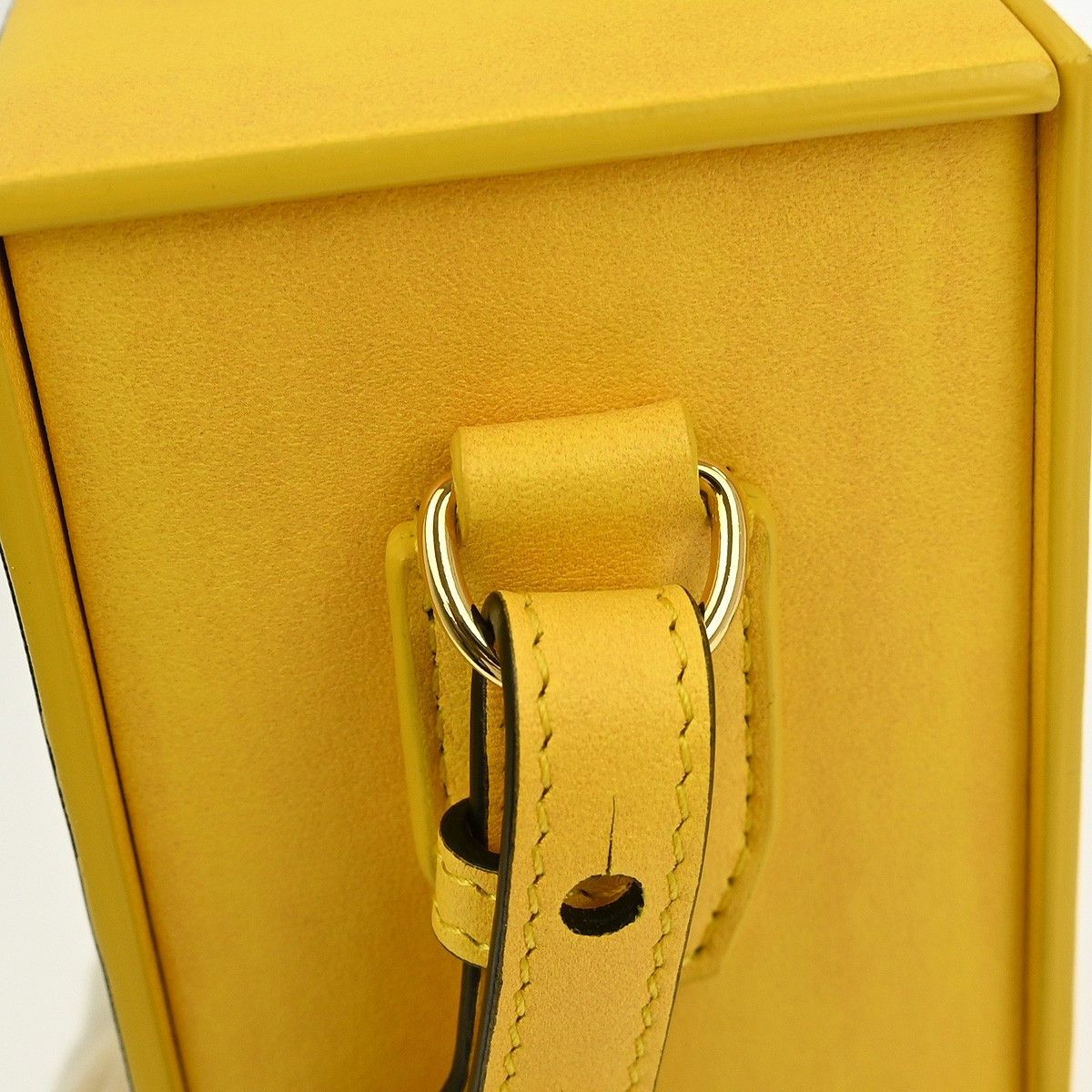 Fendi Fendi Logo Vertical Box Crossbody Bag Leather Size ONE SIZE - 7 Thumbnail