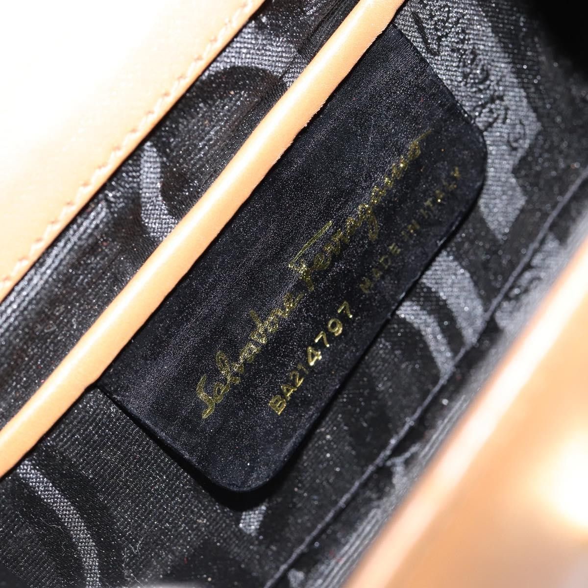 Salvatore Ferragamo Salvatore Ferragamo Gancini Leather Size ONE SIZE - 6 Thumbnail