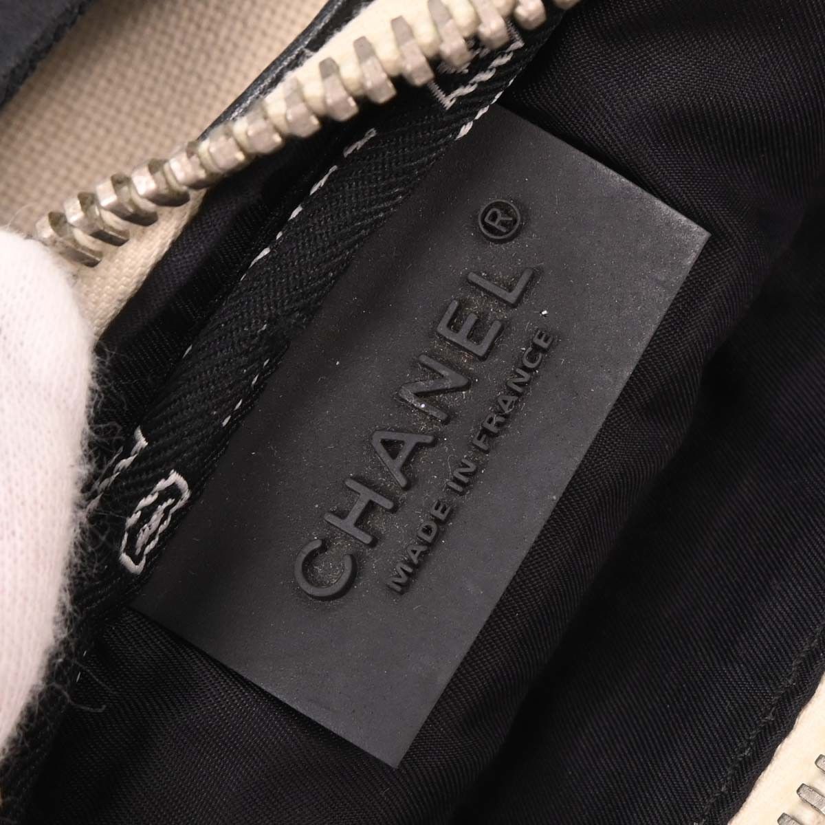 Chanel Chanel Sport Line Waist Bag Canvas Size ONE SIZE - 4 Thumbnail