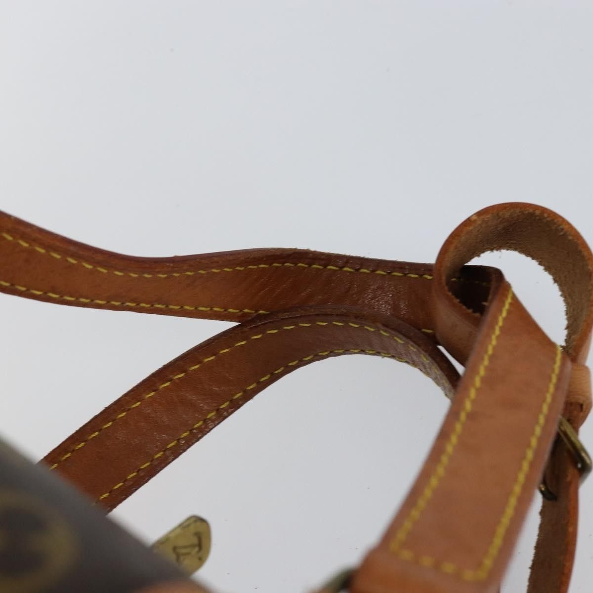 Louis Vuitton Louis Vuitton Sac Souple Handbag Monogram Canvas Size ONE SIZE - 18 Thumbnail