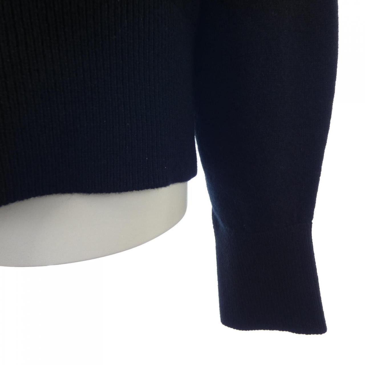 Chanel Chanel Chanel Cashmere Knit Others Tops P61660K47202 DUTY FREE for USA Size ONE SIZE - 7 Thumbnail