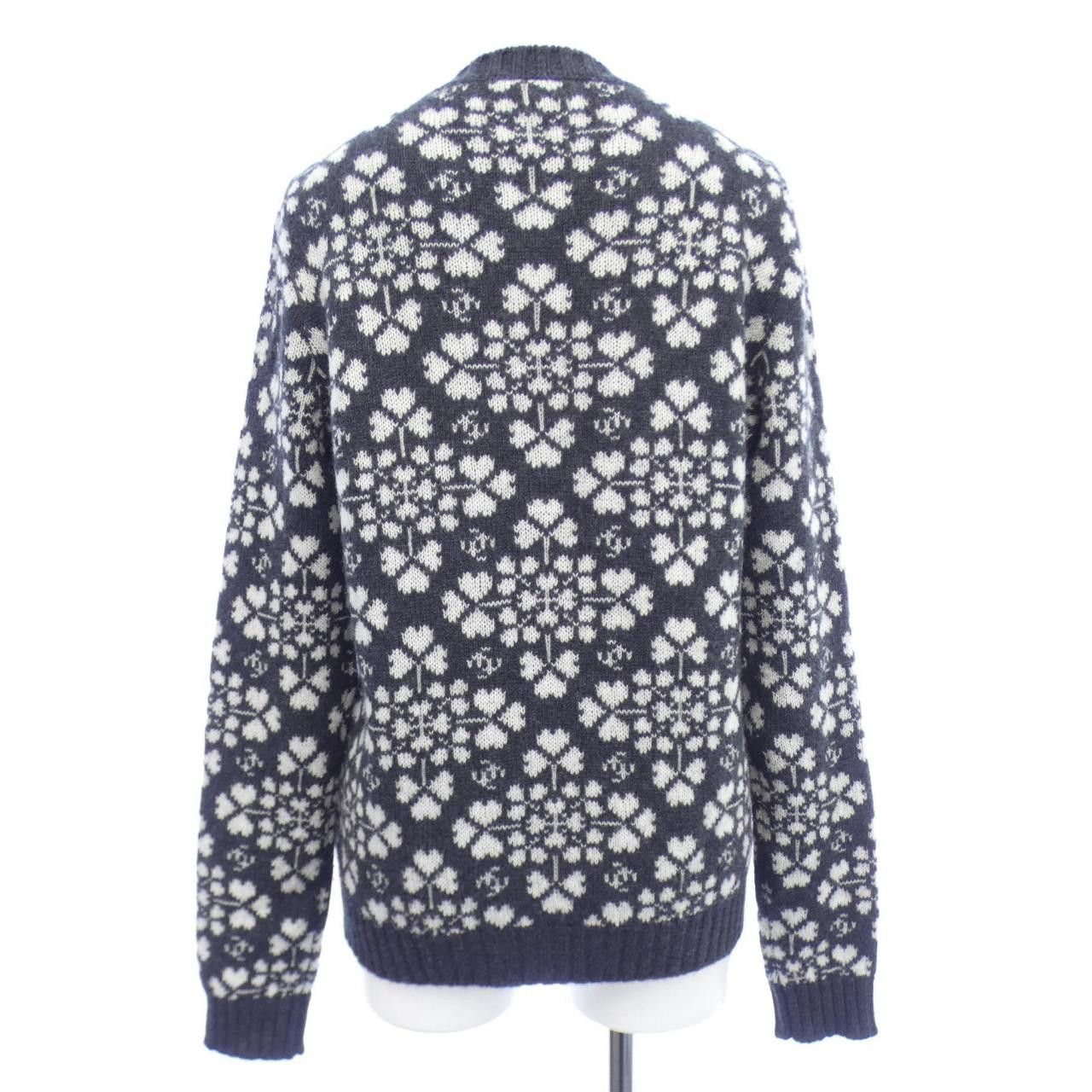 Chanel Chanel Chanel P71472K10252 Cashmere Knit Others Tops P71472K10252 DUTY FREE for USA Size ONE SIZE - 2 Thumbnail