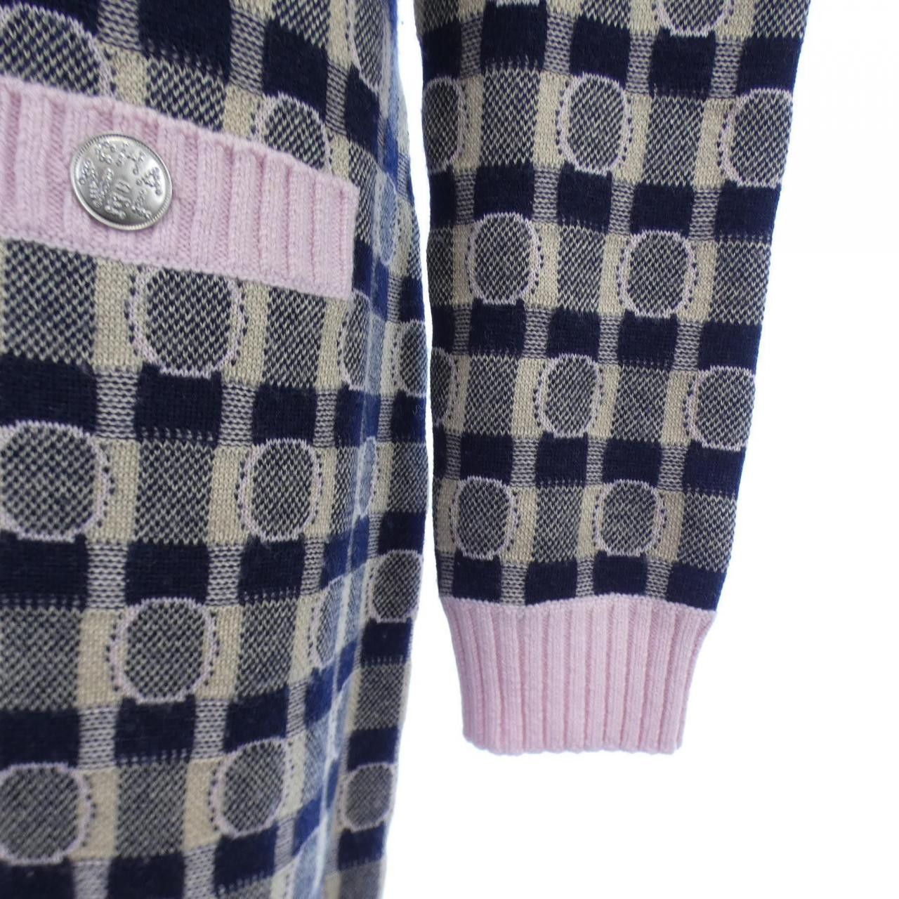 Chanel Chanel Chanel P71379K10265 Cashmere Blend Dress Others Dresses P71379K10265 DUTY FREE for USA Size ONE SIZE - 7 Thumbnail