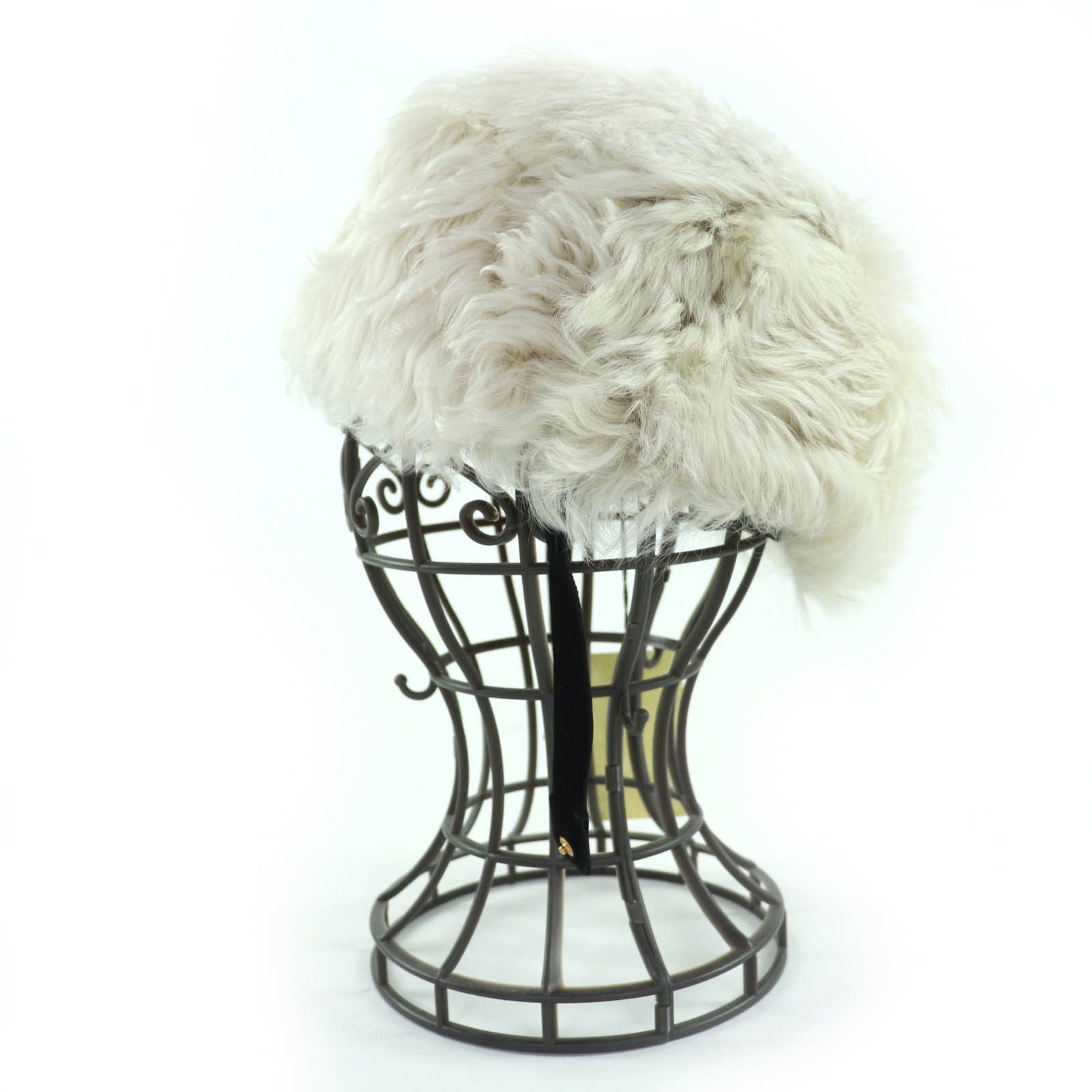 Gucci Gucci Gucci GGMetal Lamb Fur Hat Natural Material Hats 763498 DUTY FREE for USA Size ONE SIZE - 4 Thumbnail