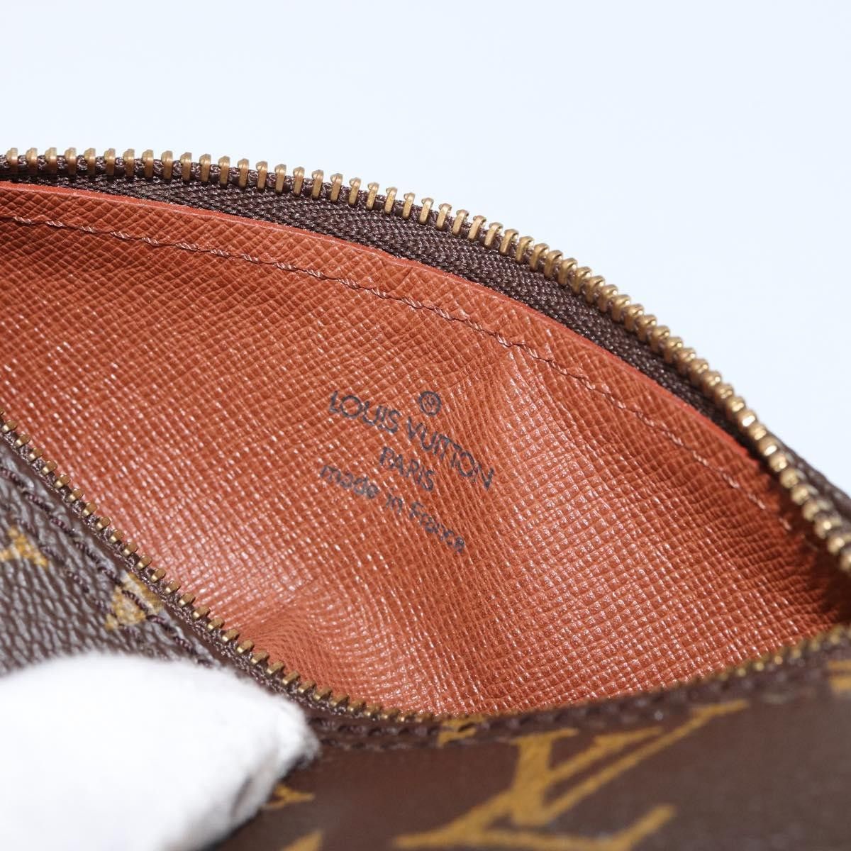Louis Vuitton Louis Vuitton Papillon Pochette Monogram Canvas Size ONE SIZE - 6 Thumbnail