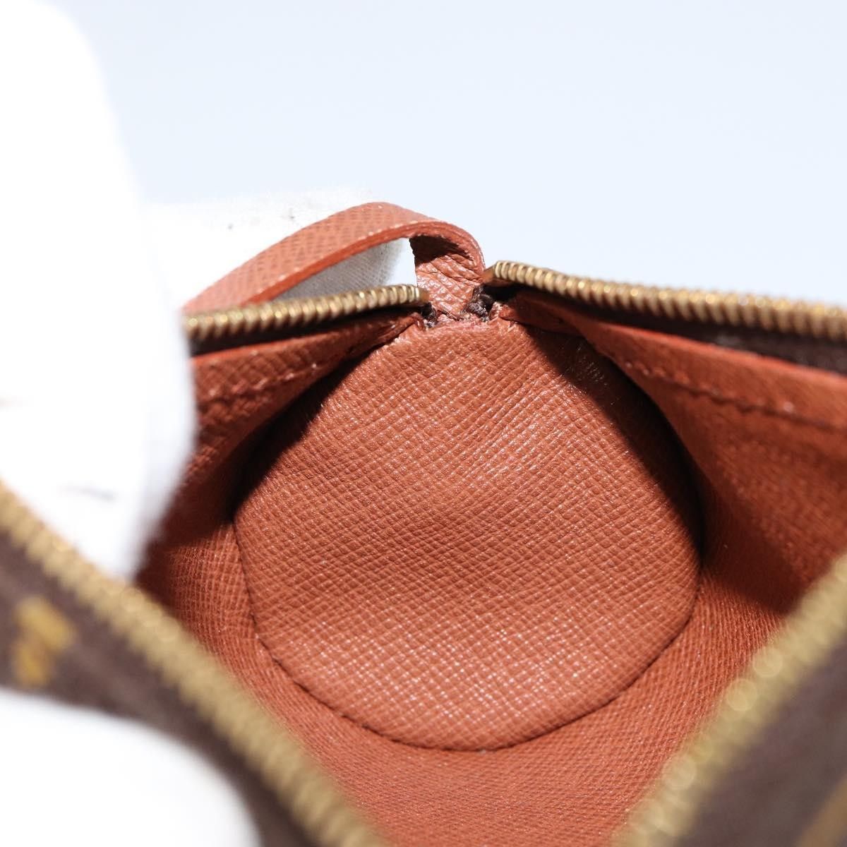 Louis Vuitton Louis Vuitton Papillon Pochette Monogram Canvas Size ONE SIZE - 19 Thumbnail