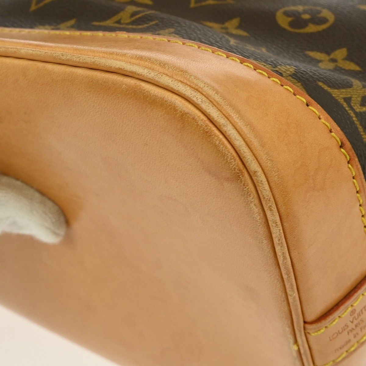 Louis Vuitton Louis Vuitton Alma Handbag Monogram Canvas Size ONE SIZE - 7 Thumbnail