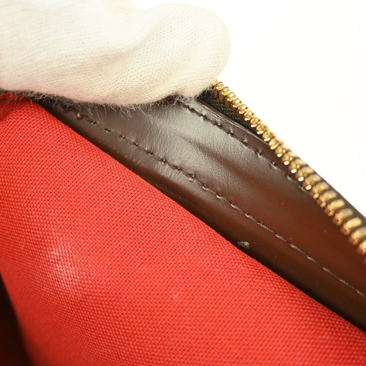Louis Vuitton Louis Vuitton Chelsea Handbag Damier Size ONE SIZE - 10 Thumbnail