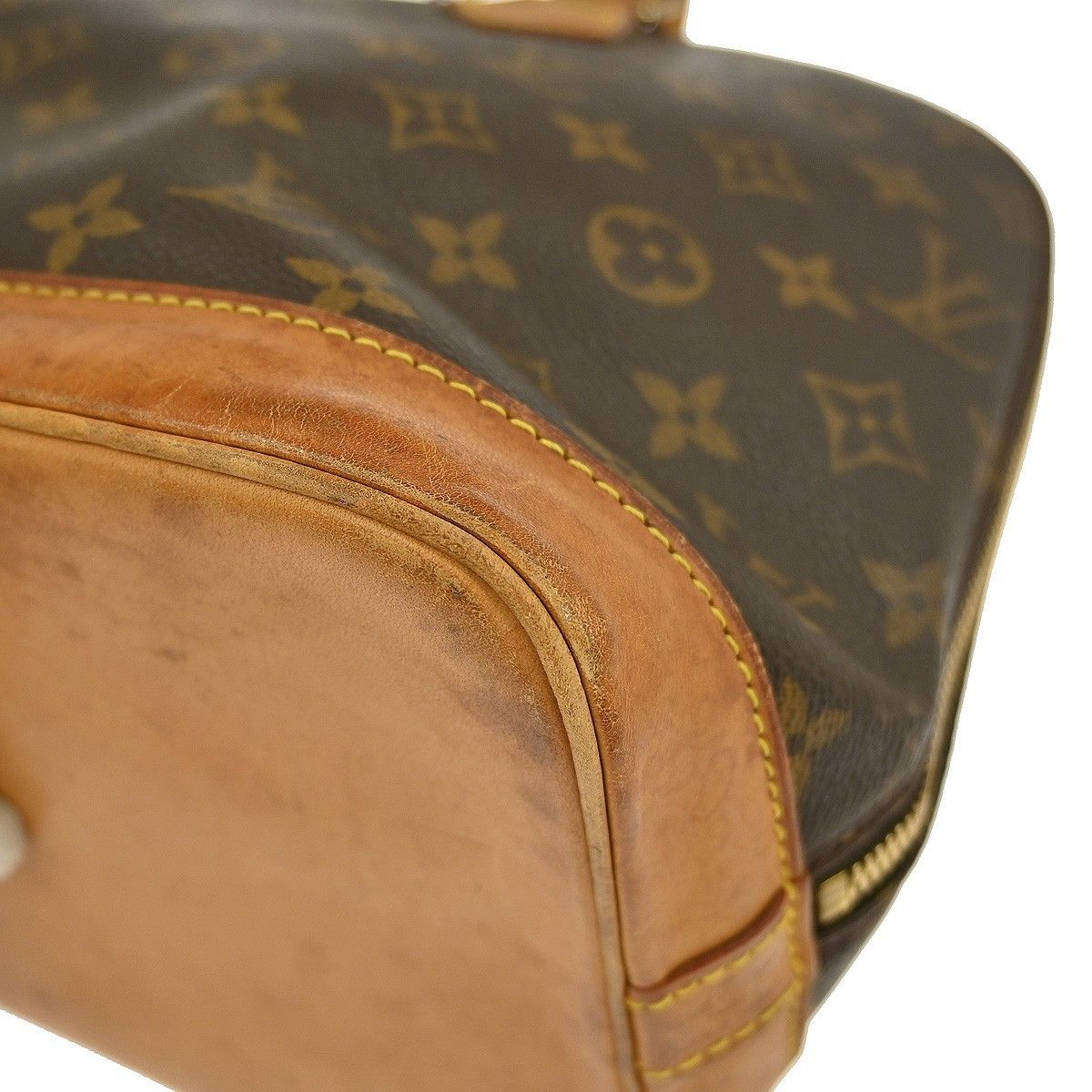 Louis Vuitton Louis Vuitton Alma Handbag Monogram Canvas Size ONE SIZE - 7 Thumbnail