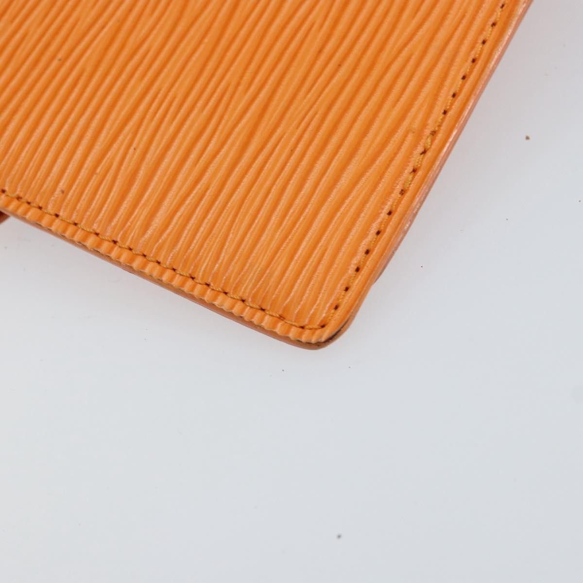 Louis Vuitton Louis Vuitton Agenda Cover Epi Leather Size ONE SIZE - 9 Thumbnail