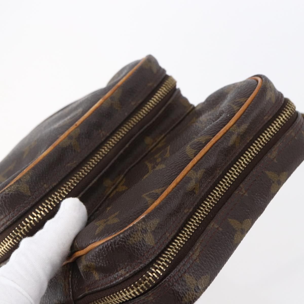 Louis Vuitton Louis Vuitton Amazone Bag Monogram Canvas Size ONE SIZE - 14 Thumbnail