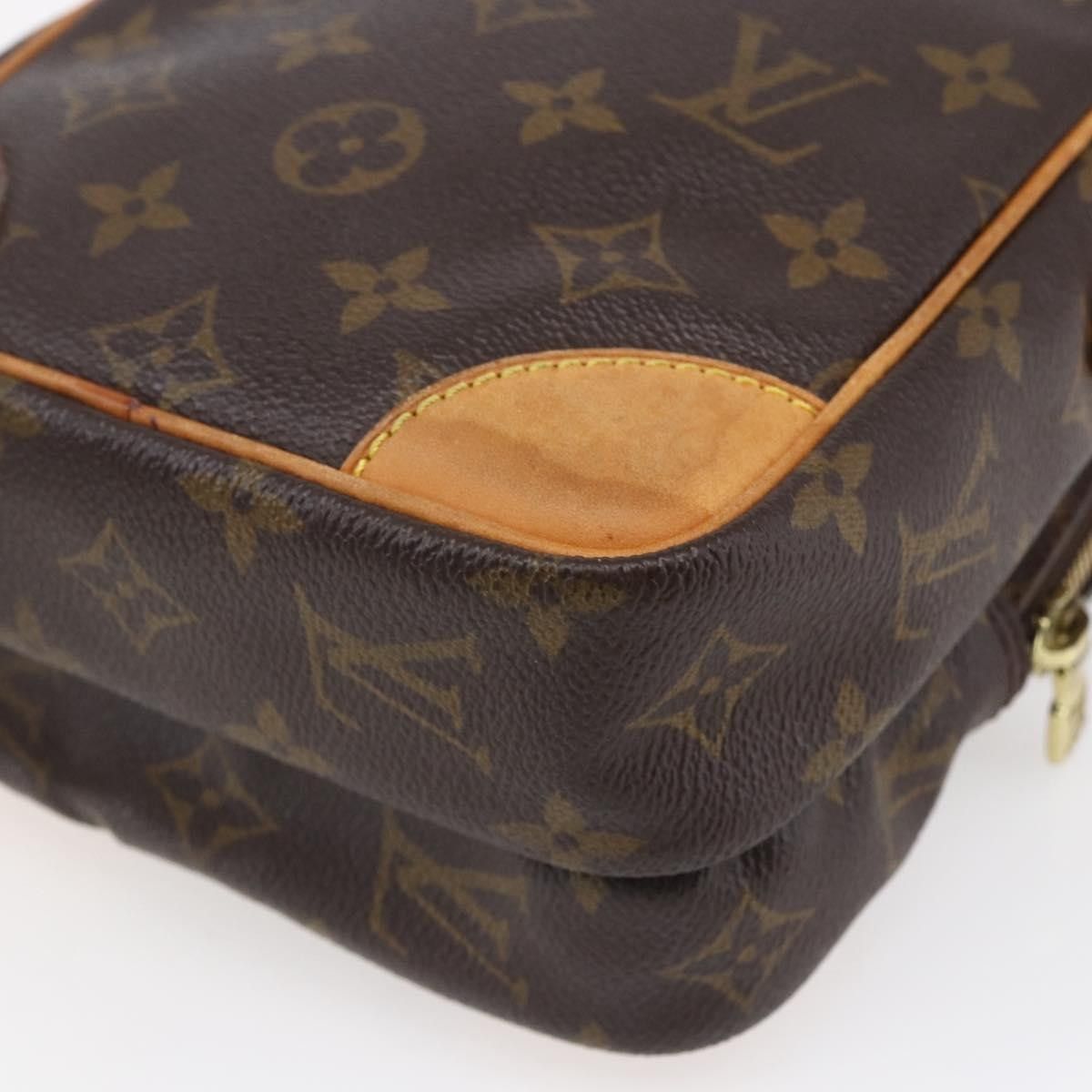 Louis Vuitton Louis Vuitton Amazone Bag Monogram Canvas Size ONE SIZE - 12 Thumbnail