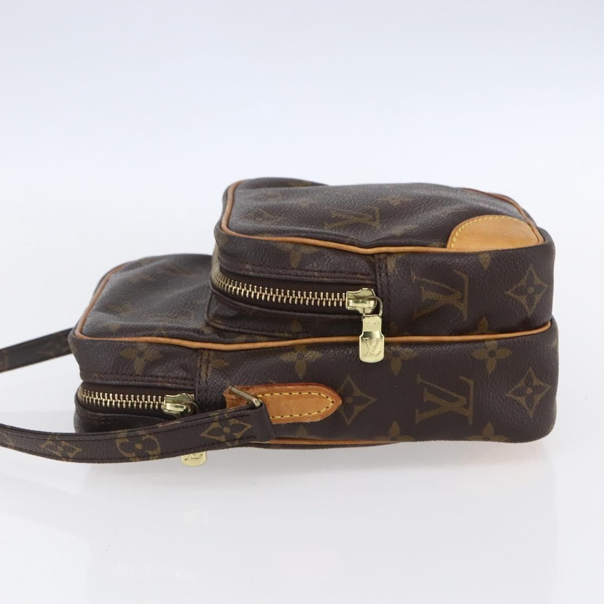 Louis Vuitton Louis Vuitton Amazone Bag Monogram Canvas Size ONE SIZE - 3 Thumbnail
