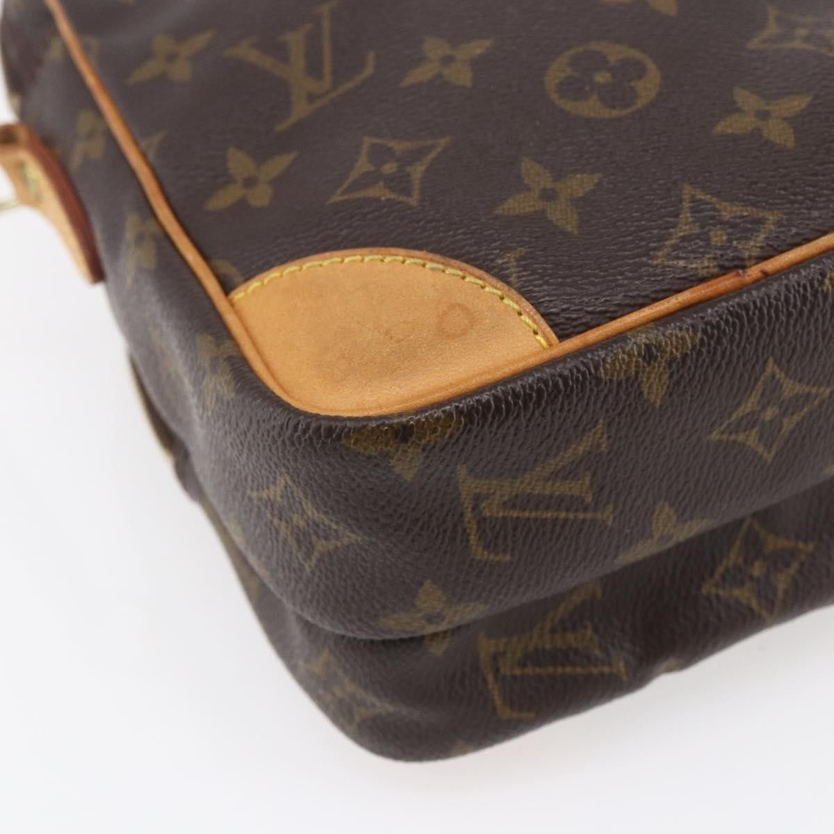 Louis Vuitton Louis Vuitton Amazone Bag Monogram Canvas Size ONE SIZE - 10 Thumbnail