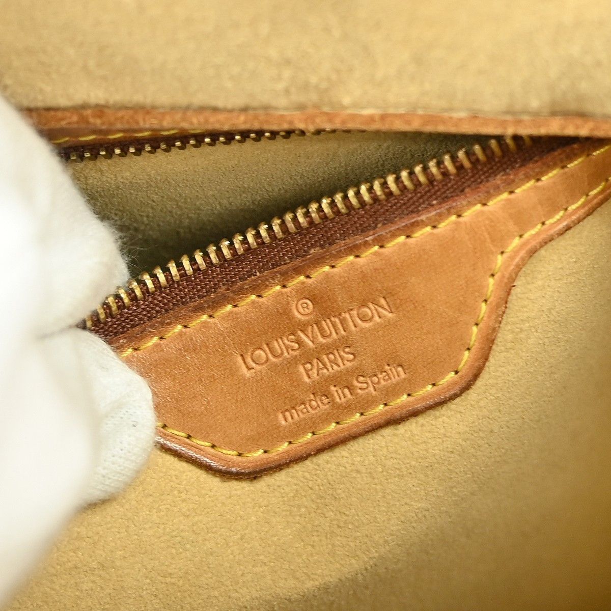Louis Vuitton Louis Vuitton Looping Handbag Monogram Canvas Size ONE SIZE - 4 Thumbnail
