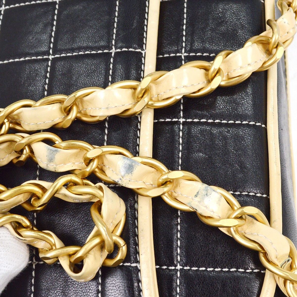 Chanel Chanel Chocolate Bar Mademoiselle Flap Bag Quilted Leather Size ONE SIZE - 6 Thumbnail