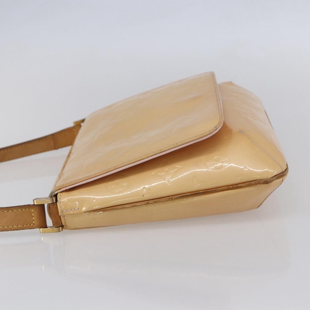 Louis Vuitton Louis Vuitton Thompson Street Handbag Monogram Vernis Size ONE SIZE - 3 Thumbnail