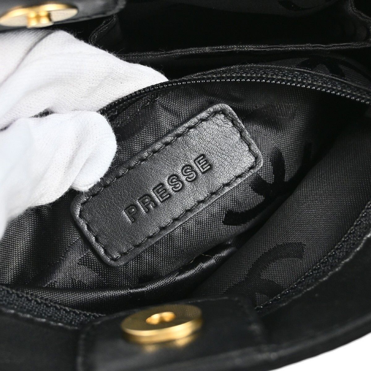 Chanel Chanel Triple CC Tote Patent Size ONE SIZE - 3 Thumbnail
