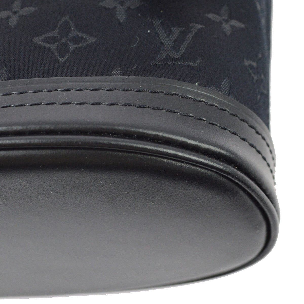 Louis Vuitton Louis Vuitton Bucket Bag Monogram Satin Size ONE SIZE - 7 Thumbnail