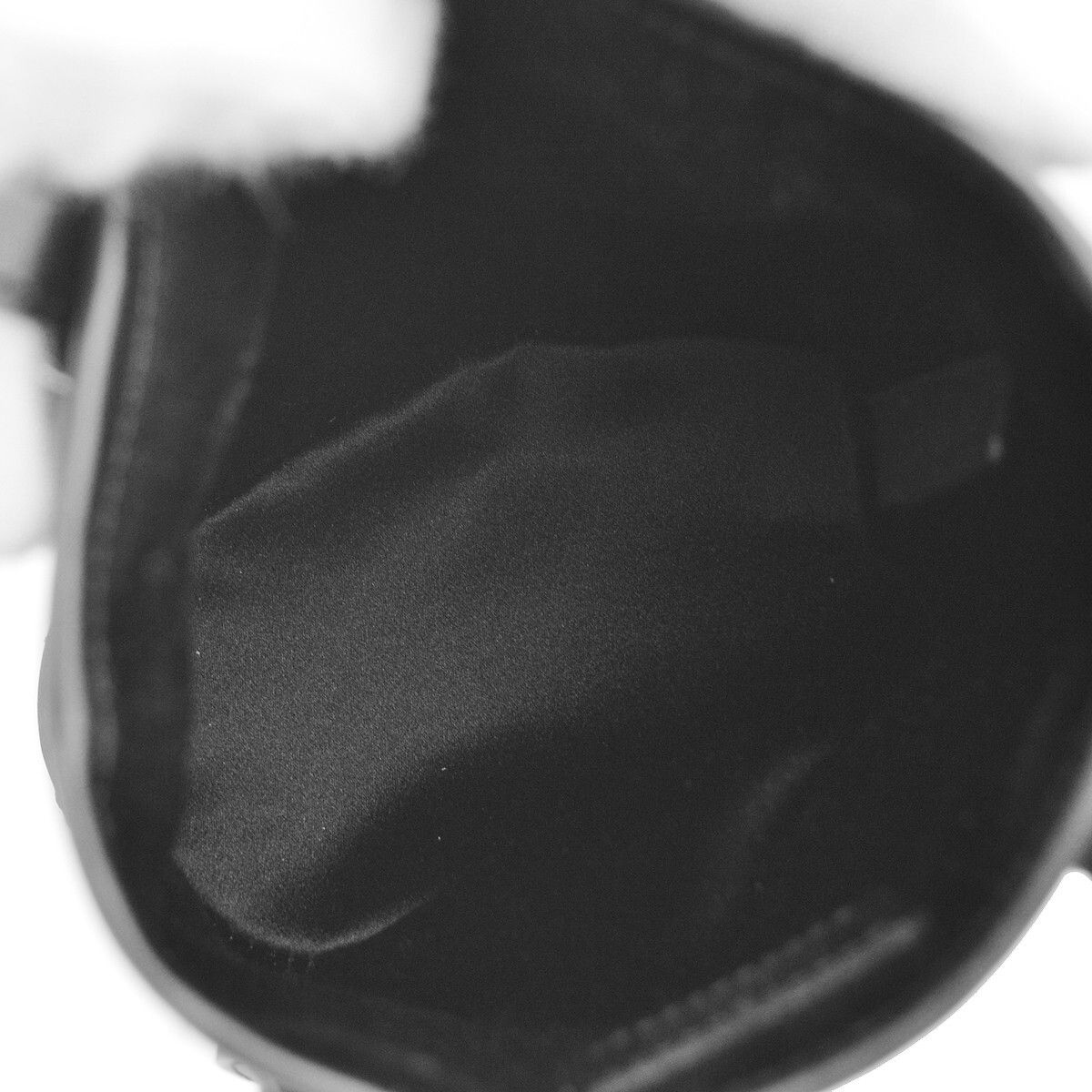 Louis Vuitton Louis Vuitton Bucket Bag Monogram Satin Size ONE SIZE - 3 Thumbnail