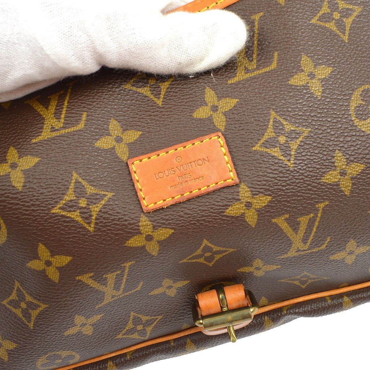 Louis Vuitton Louis Vuitton Saumur Handbag Monogram Canvas Size ONE SIZE - 4 Thumbnail