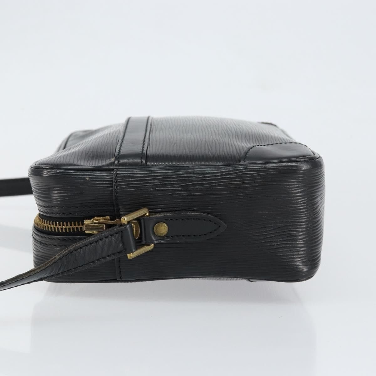 Louis Vuitton Louis Vuitton Trocadero Handbag Epi Leather Size ONE SIZE - 4 Thumbnail
