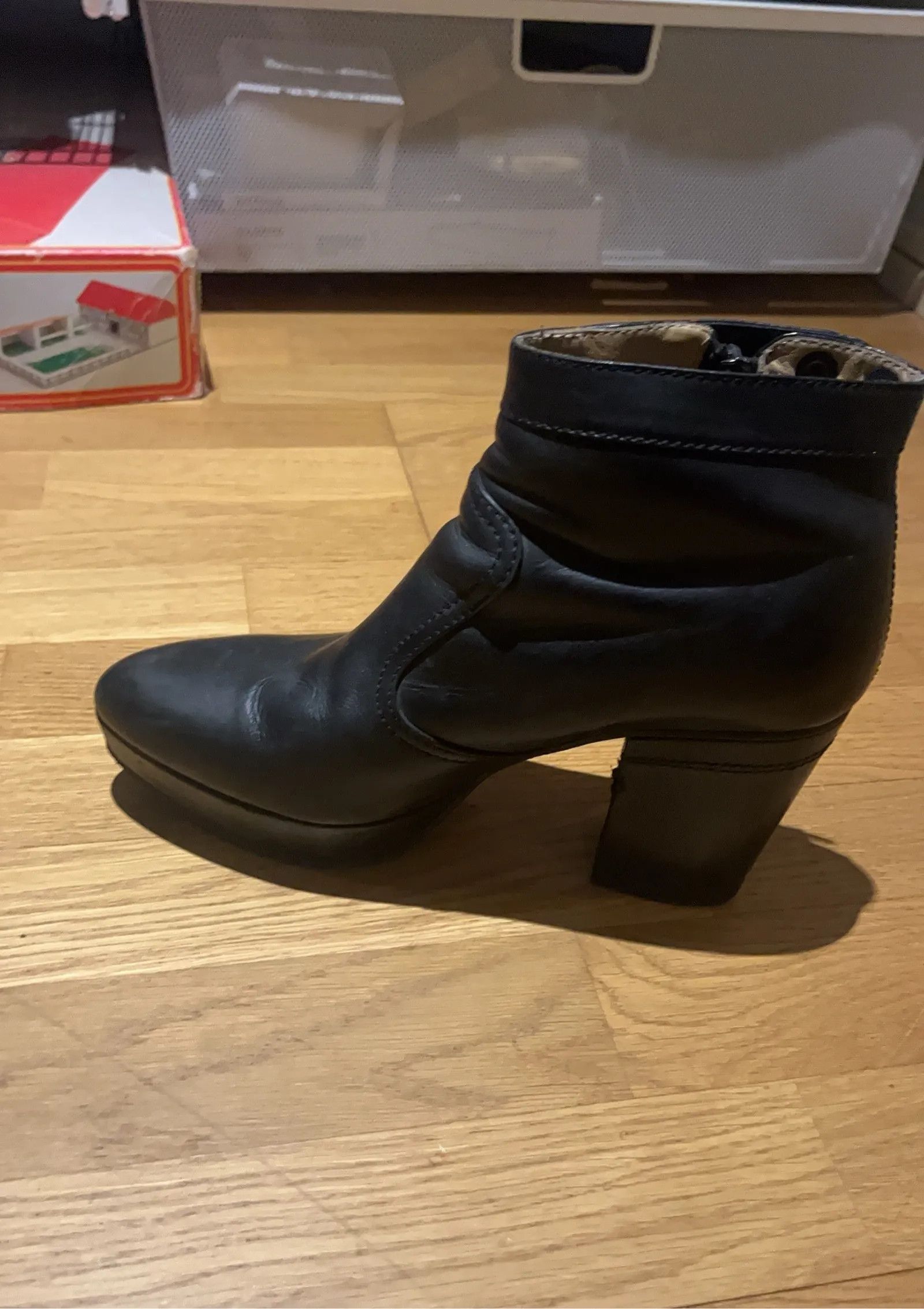 Acne Studios Acne Studios Track Boots Size US 9 / IT 39 - 6 Thumbnail