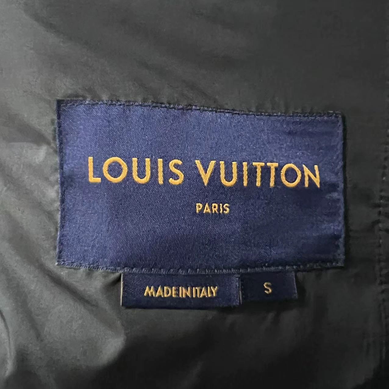 Louis Vuitton louis vuitton black quilted down vest Size US S / EU 44-46 / 1 - 3 Thumbnail