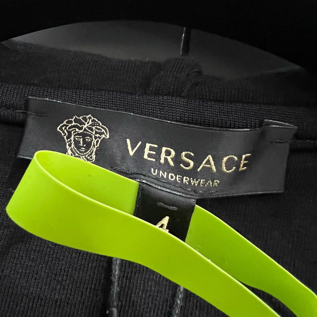 Versace versace black gold print hooded jacket Size US L / EU 52-54 / 3 - 3 Thumbnail