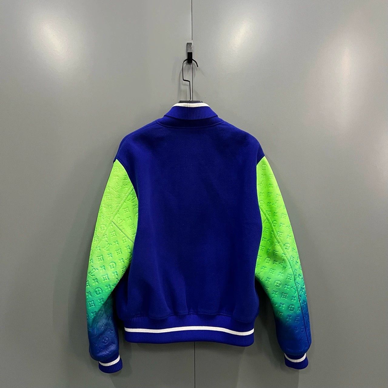 Louis Vuitton louis vuitton blue green baseball jacket Size US L / EU 52-54 / 3 - 3 Thumbnail