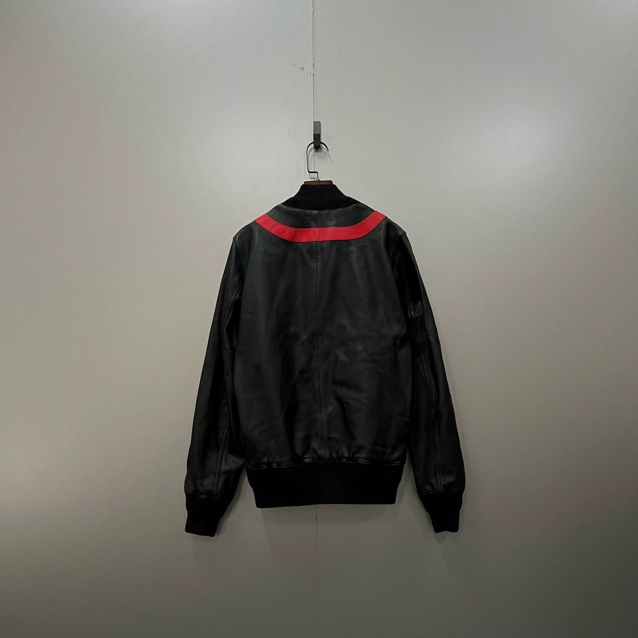 Givenchy givenchy star print leather jacket size 44 Size US M / EU 48-50 / 2 - 2 Thumbnail