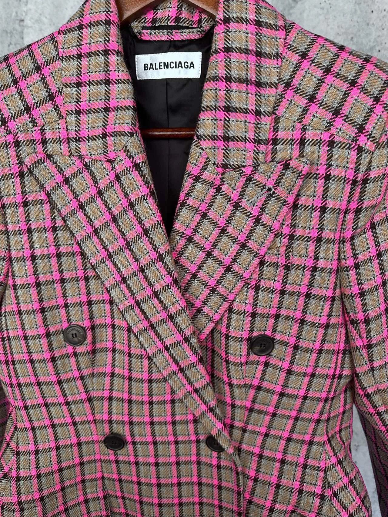 Balenciaga balenciaga pink checkered oversized coat Size S / US 4 / IT 40 - 3 Thumbnail