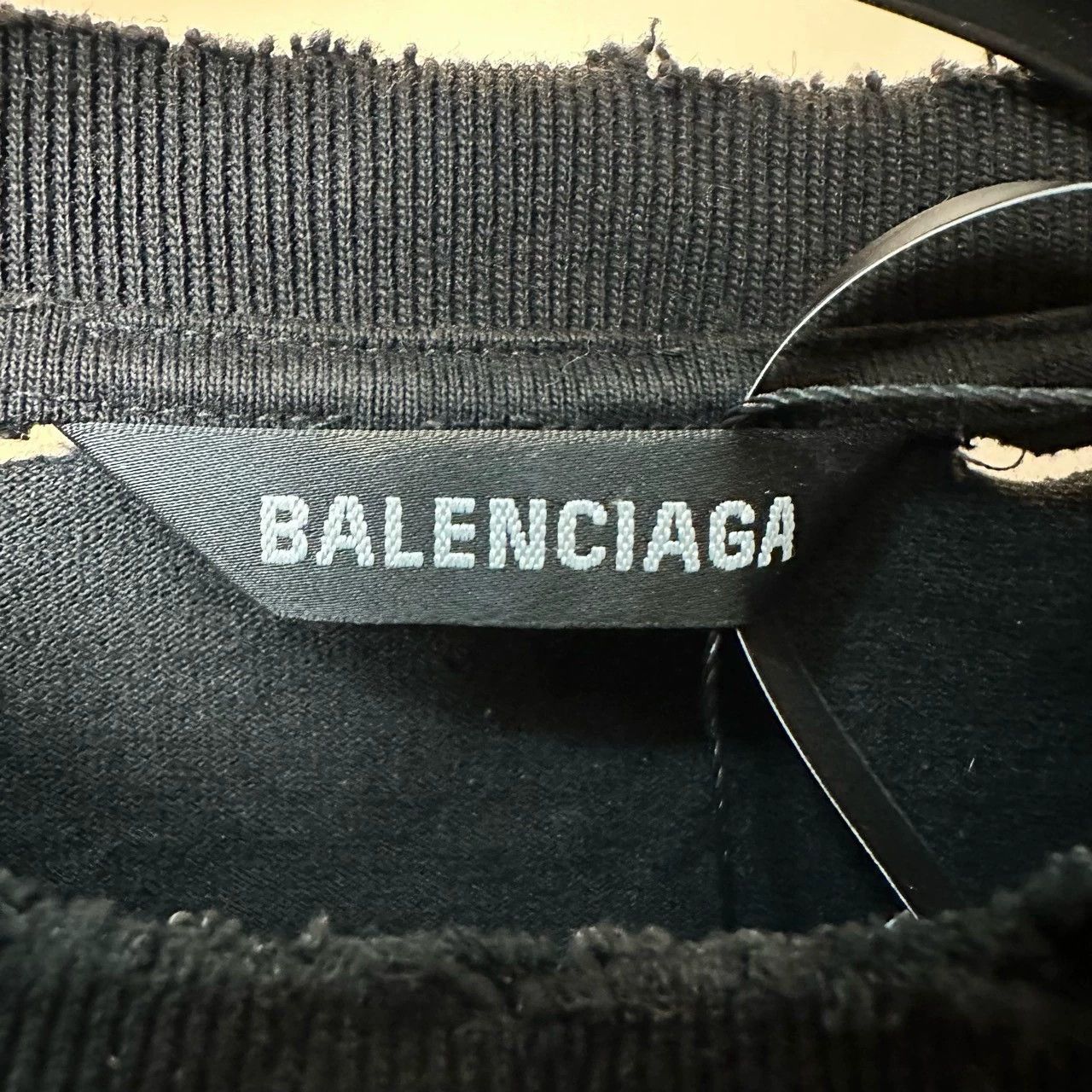 Balenciaga balenciaga x apple music black long sleeve shirt Size US M / EU 48-50 / 2 - 4 Thumbnail