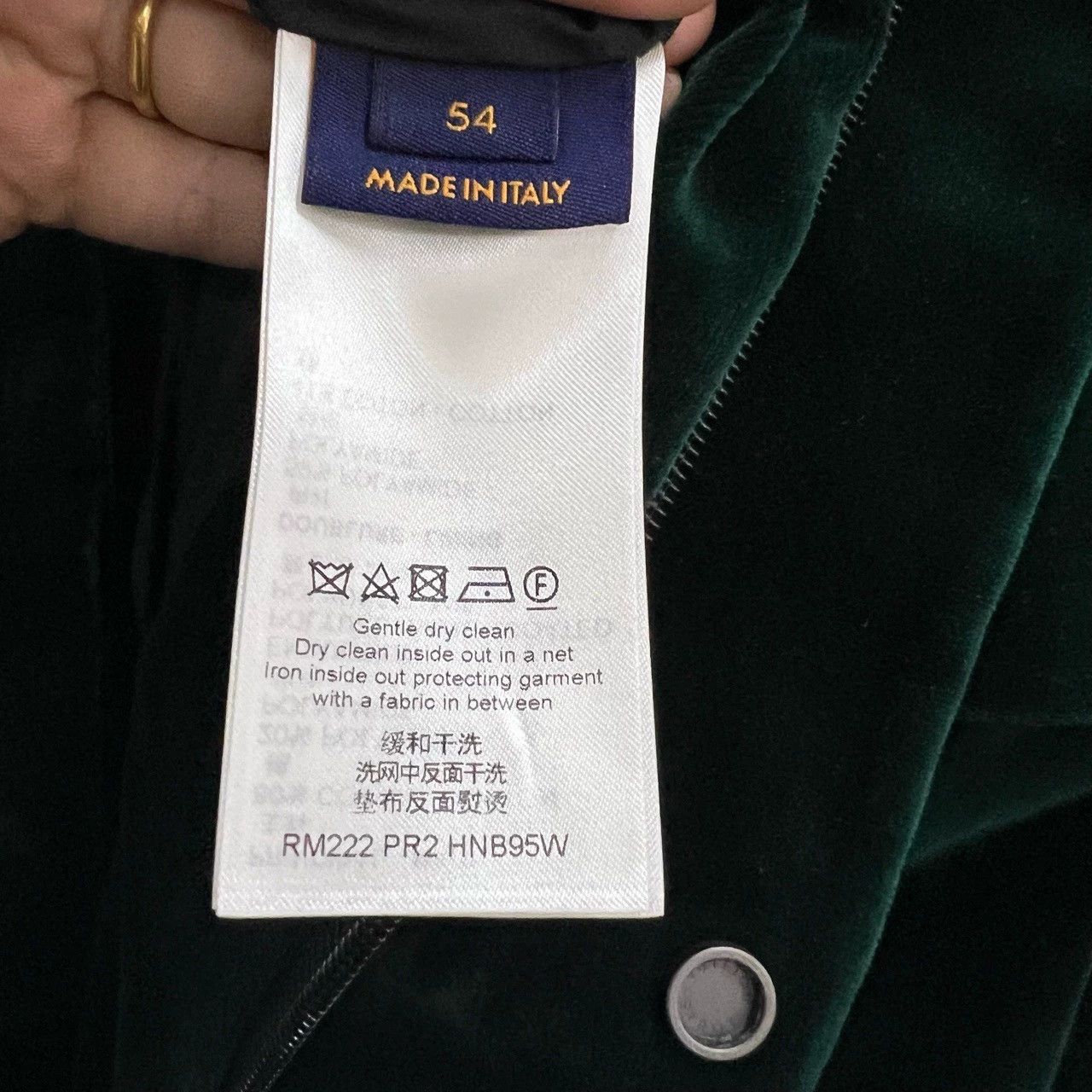 Louis Vuitton louis vuitton color block velvet jacket Size US L / EU 52-54 / 3 - 5 Thumbnail