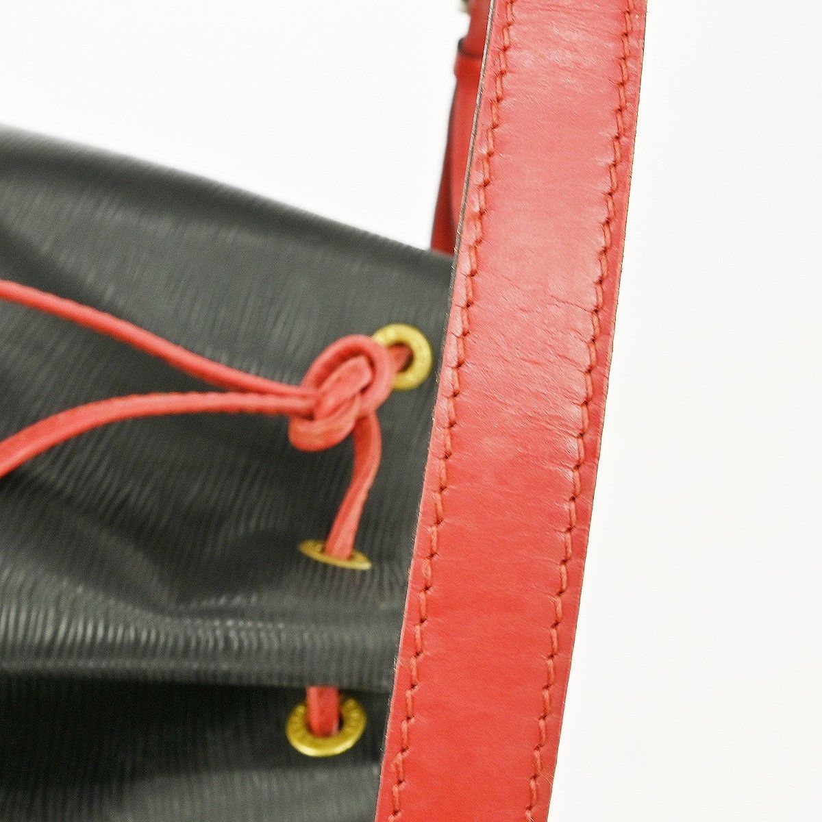 Louis Vuitton Louis Vuitton Bicolor Noe Handbag Epi Leather Size ONE SIZE - 6 Thumbnail