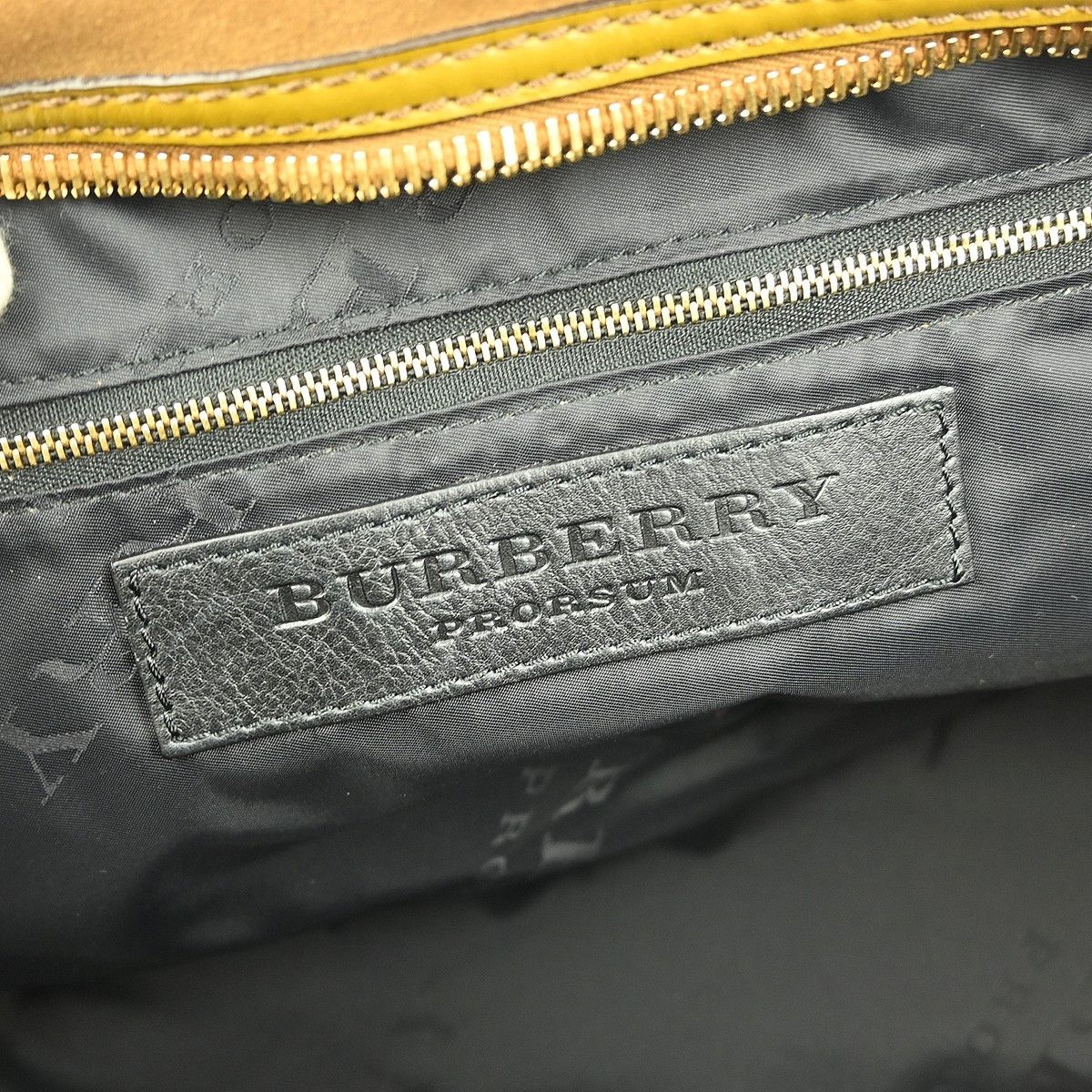 Burberry Burberry Vintage Handbag Leather Size ONE SIZE - 5 Thumbnail