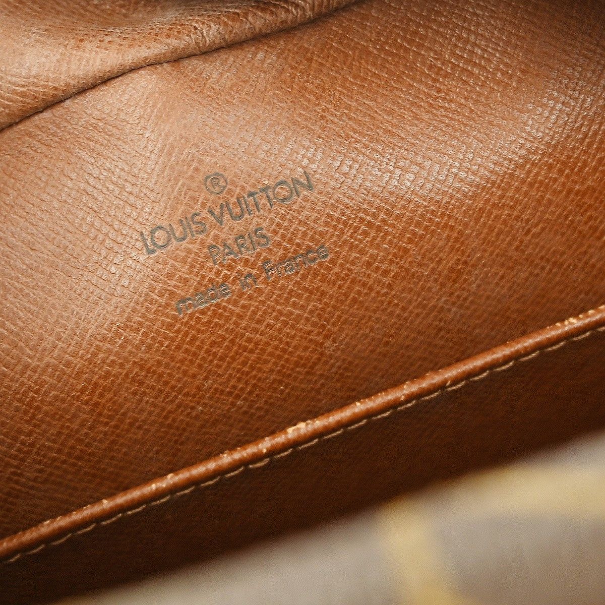 Louis Vuitton Louis Vuitton Cite Handbag Monogram Canvas Size ONE SIZE - 4 Thumbnail