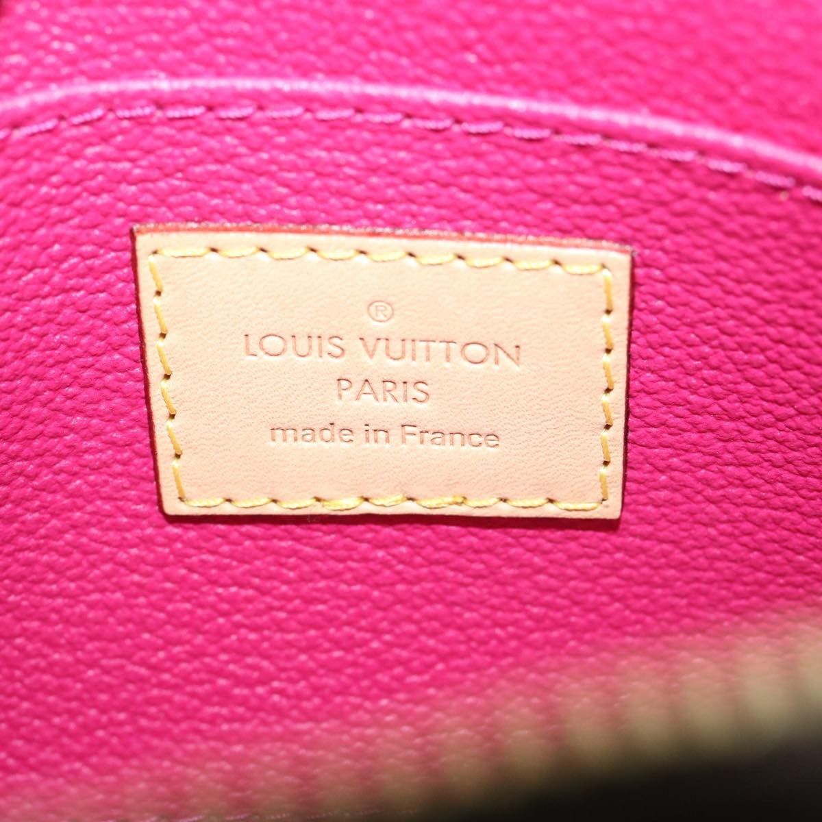 Louis Vuitton Louis Vuitton Cosmetic Pouch Limited Edition Patches Monogram Canvas Size ONE SIZE - 6 Thumbnail