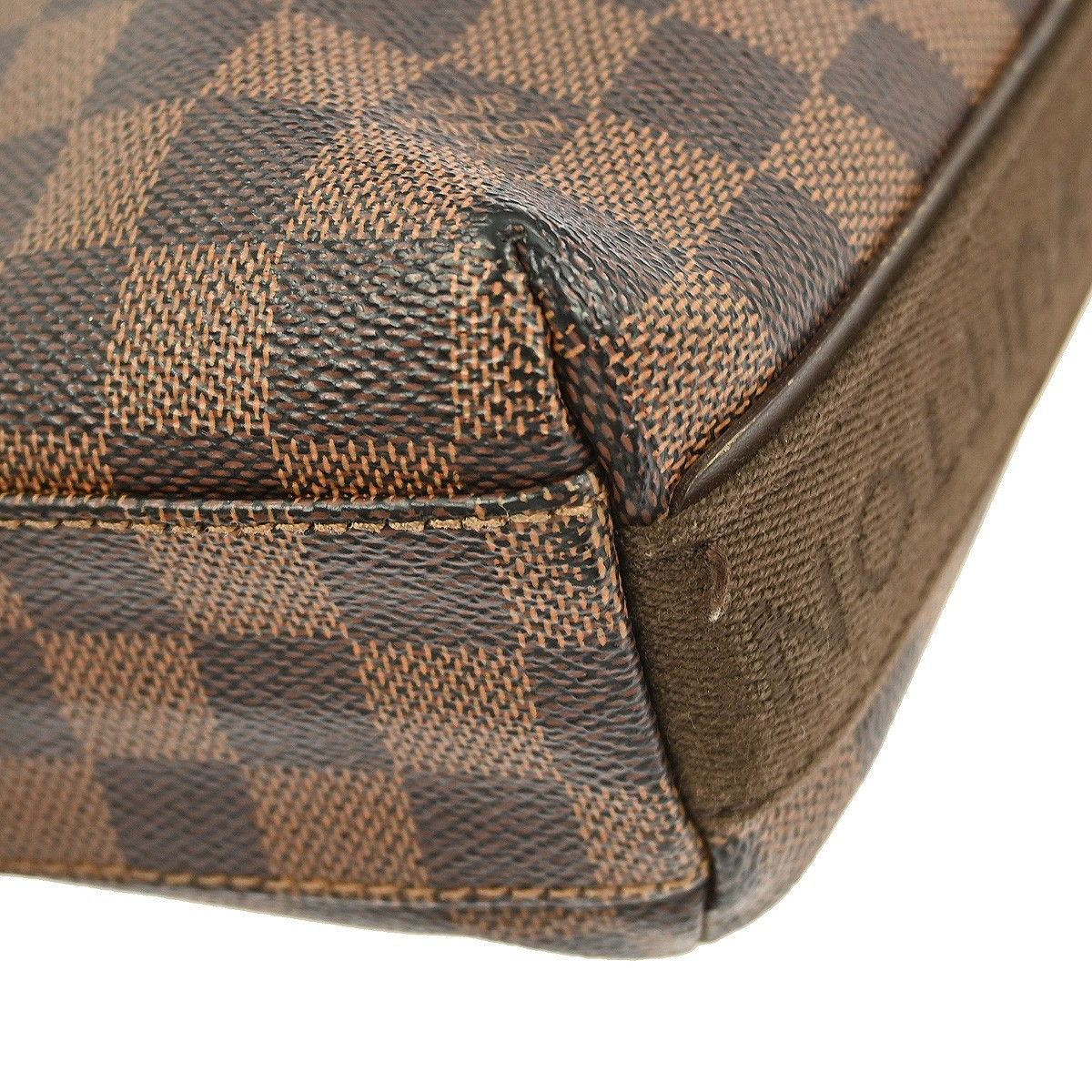 Louis Vuitton Louis Vuitton Trotteur Beaubourg Handbag Damier Size ONE SIZE - 6 Thumbnail